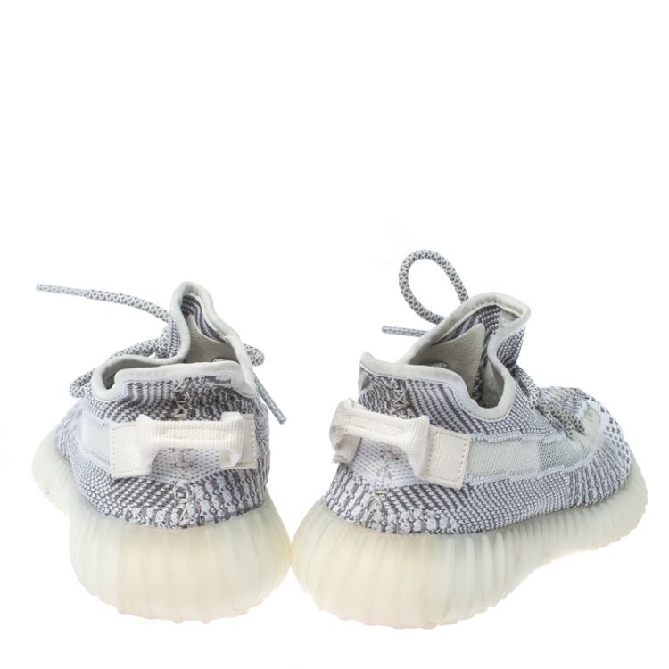 Pre Owned Yeezy x Adidas Grey/White Cotton Knit Boost 350 V2 Static Non-Reflective Sneakers Size 38.5