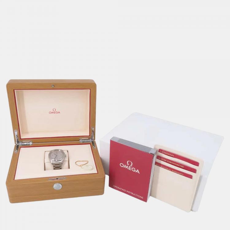Pre Owned Omega Grey Stainless Steel Seamaster Railmaster 220.10.40.20.06.001 Automatic Men's Wristwatch 40 mm