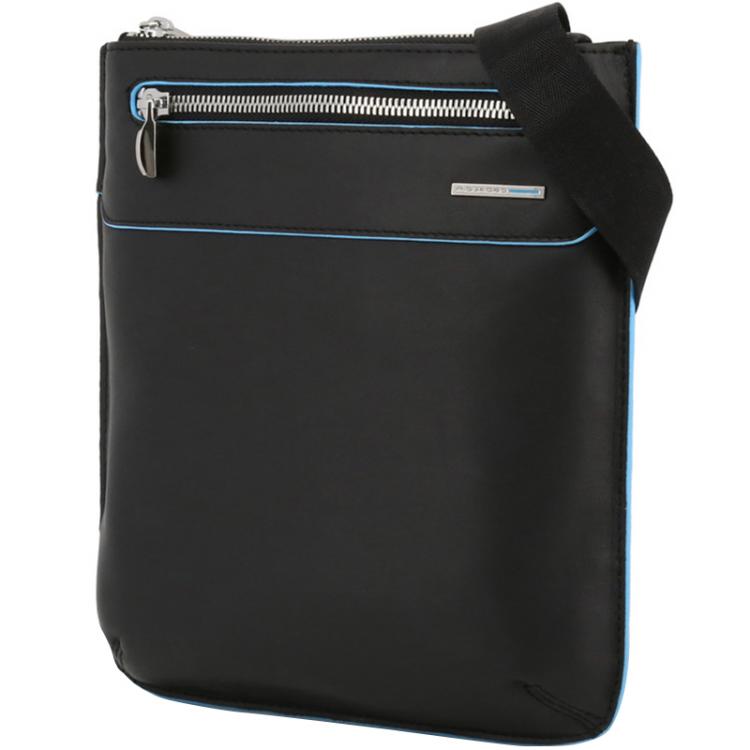 مملوكة مسبقًا Piquadro Black Leather Messenger Bag