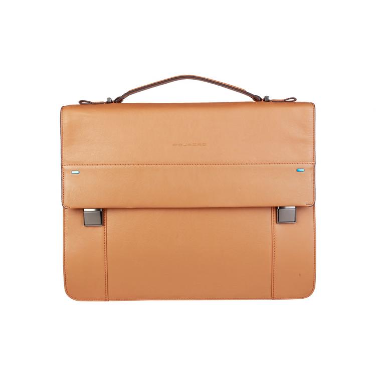 Pre Owned Piquadro Tan Leather Briefcase