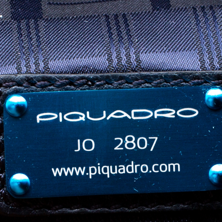 مملوكة مسبقًا Piquadro Navy Blue Leather Backpack