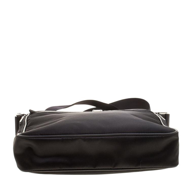 Pre Owned Prada Black Nylon Messenger Bag