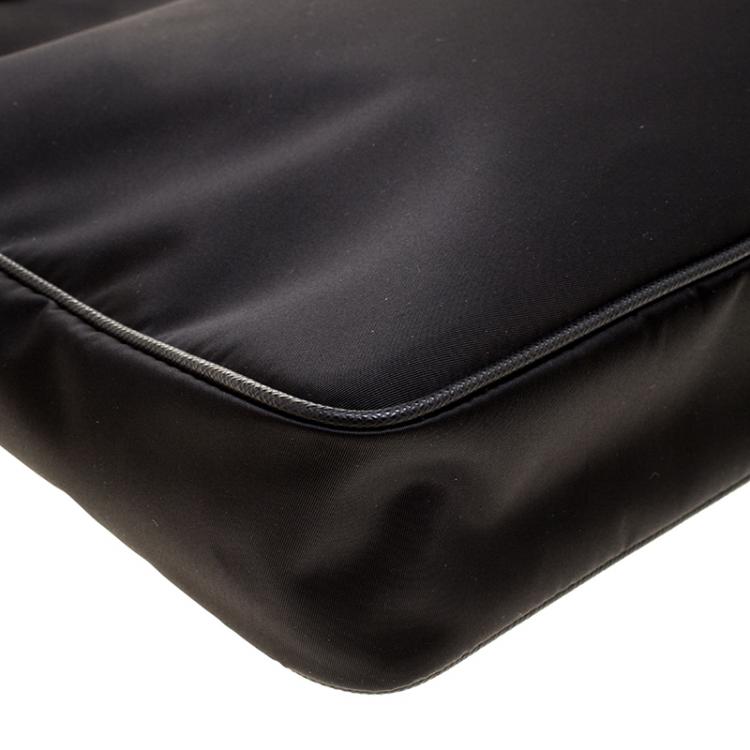 Pre Owned Prada Black Nylon Messenger Bag
