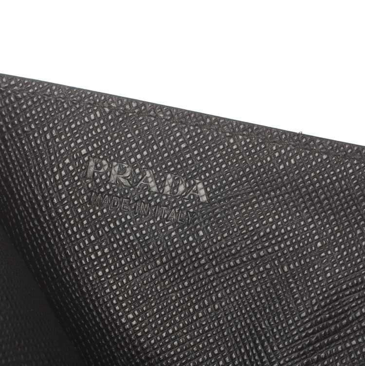Pre Owned Prada Black Saffiano Leather Card Holder