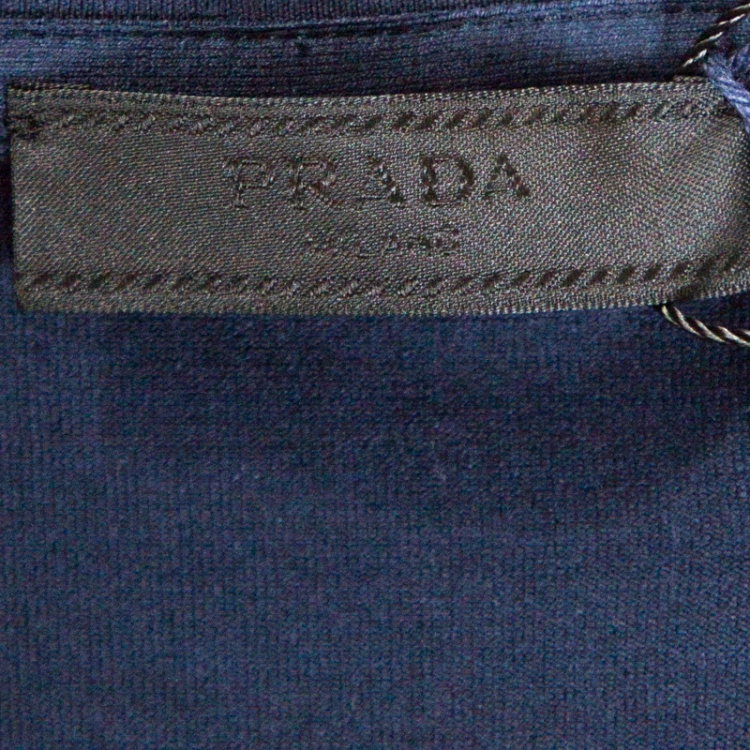 مملوكة مسبقًا Prada Navy Blue Cotton Pocket & Shoulder Patch Detail T-Shirt L