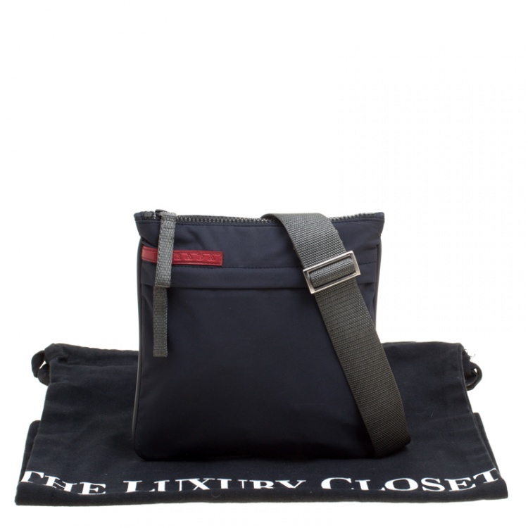 Pre Owned Prada Sport Dark Blue Nylon Crossbody Bag