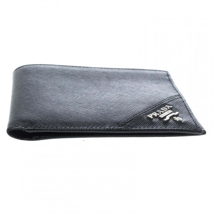 Pre Owned Prada Black Saffiano Leather  Bifold Wallet