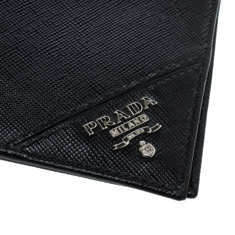 Pre Owned Prada Black Saffiano Leather  Bifold Wallet
