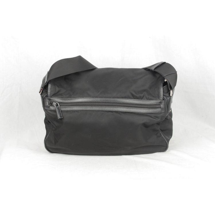 Pre Owned Prada Black Tessuto Nylon Messenger Bag