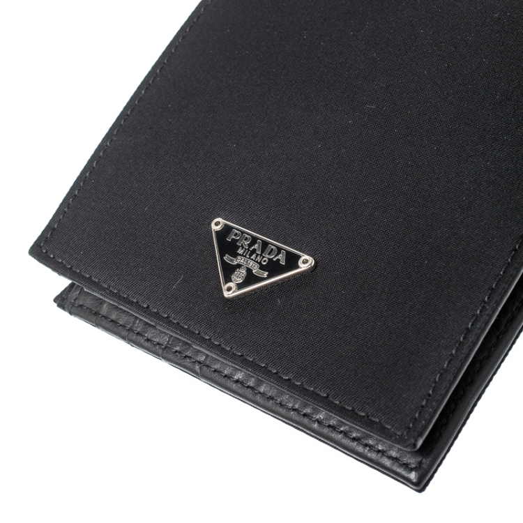 Pre Owned Prada Black Nylon Portafoglio Bifold Wallet