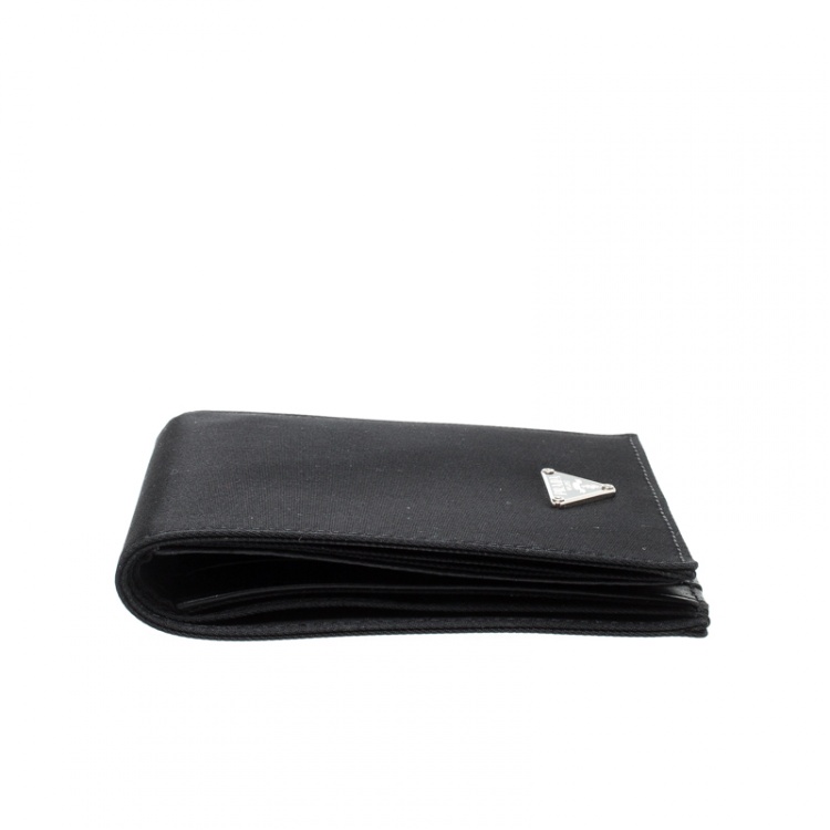 Pre Owned Prada Black Nylon Portafoglio Bifold Wallet
