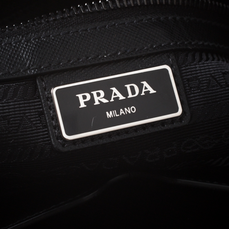 Pre Owned Prada Black Nylon and Leather Zip Messenger Bag