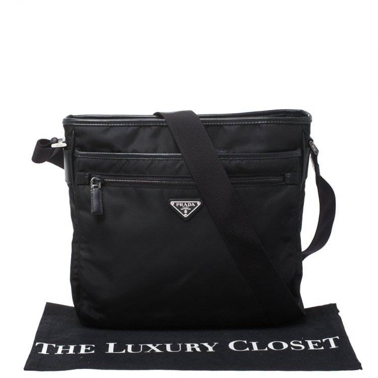 Pre Owned Prada Black Nylon and Leather Zip Messenger Bag