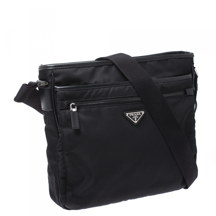 Pre Owned Prada Black Nylon and Leather Zip Messenger Bag