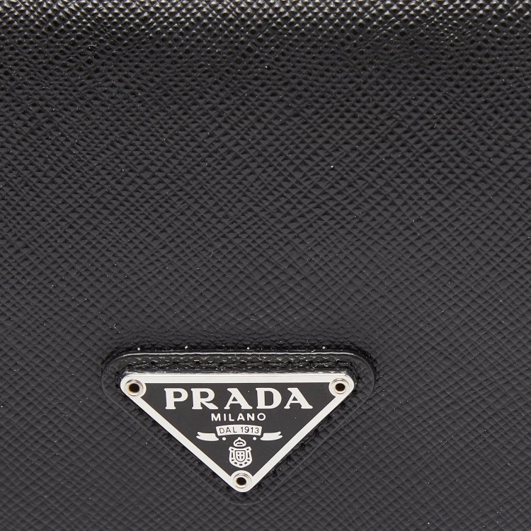 Pre Owned Prada Black Saffiano Leather Logo Flap Card Case