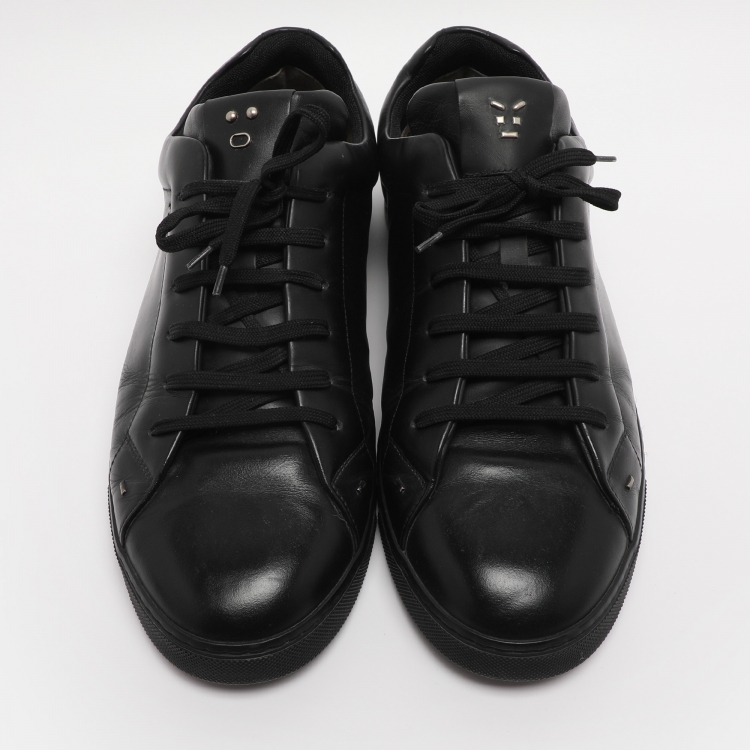 مملوكة مسبقًا Fendi Black Leather Low Top Sneakers Size 44