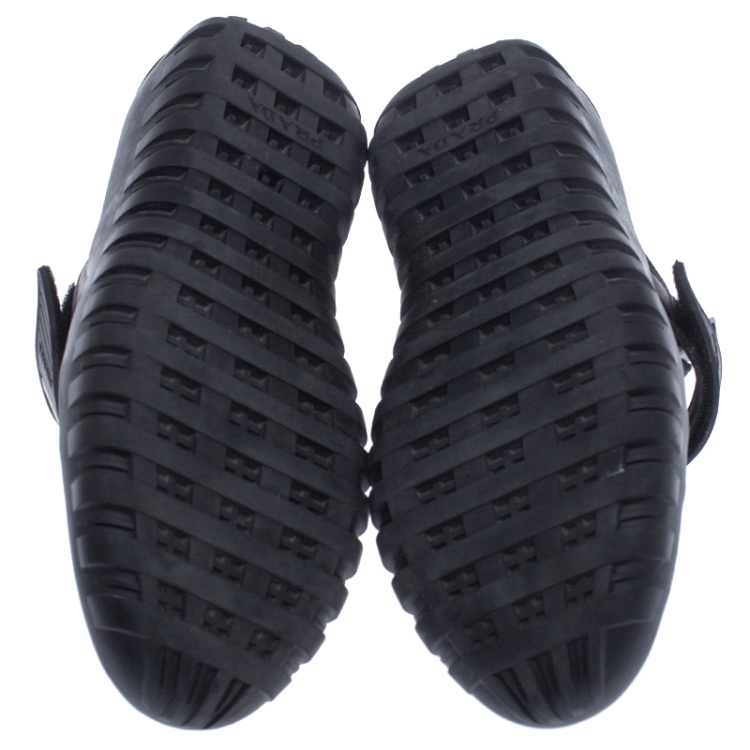 مملوكة مسبقًا Prada Black/Blue Nylon Velcro Strap Sneakers Size 41