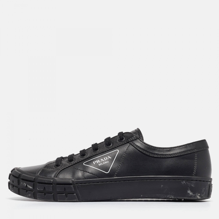 Pre Owned Prada Black Leather Low Top Sneakers Size 44