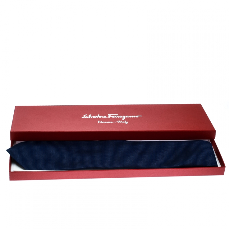 Pre Owned Salvatore Ferragamo Blue Textured Silk Jacquard Tie
