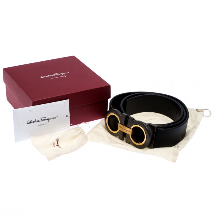 Pre Owned Salvatore Ferragamo Black Leather Gancini Belt 105CM