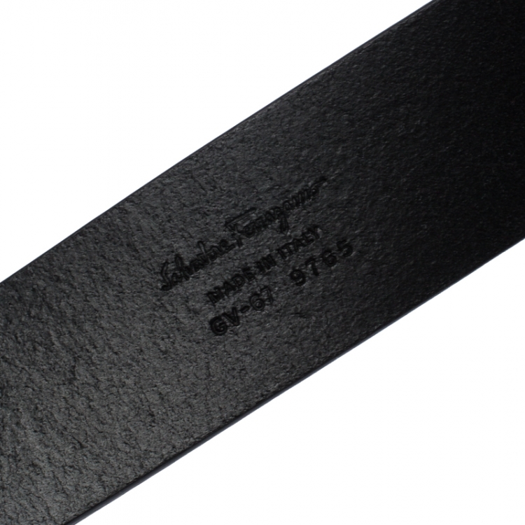 مملوكة مسبقًا Salvatore Ferragamo Black Leather Gancini Belt 105CM