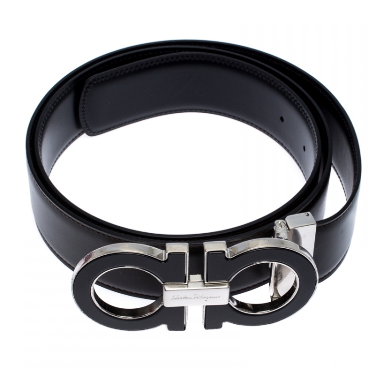 Pre Owned Salvatore Ferragamo Taupe/Black Leather Gancini Belt 105CM