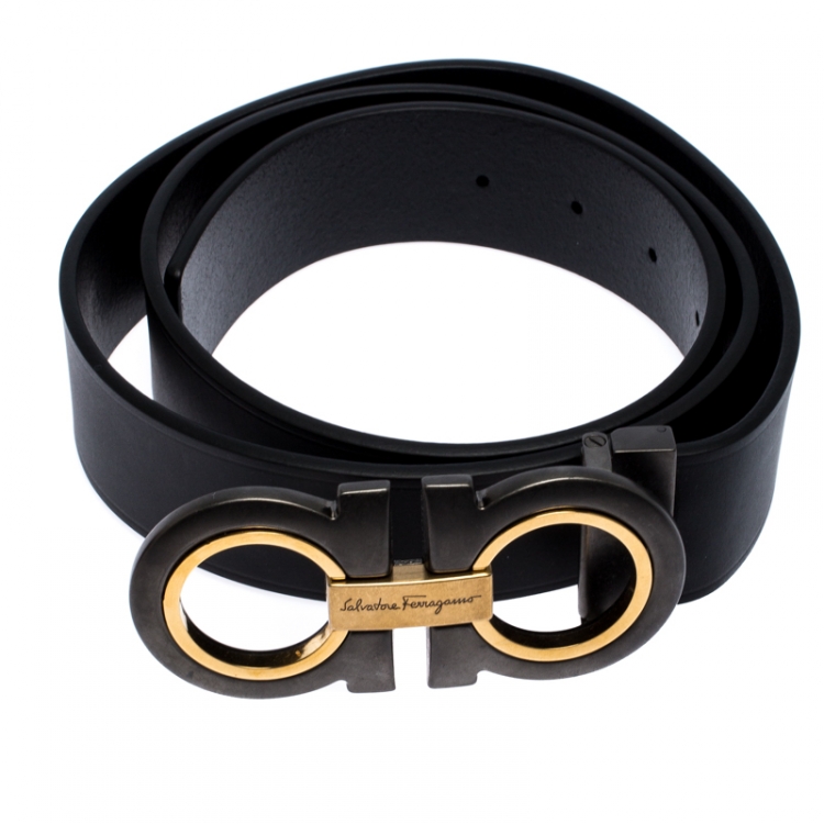Pre Owned Salvatore Ferragamo Black Leather Gancini Belt 115CM
