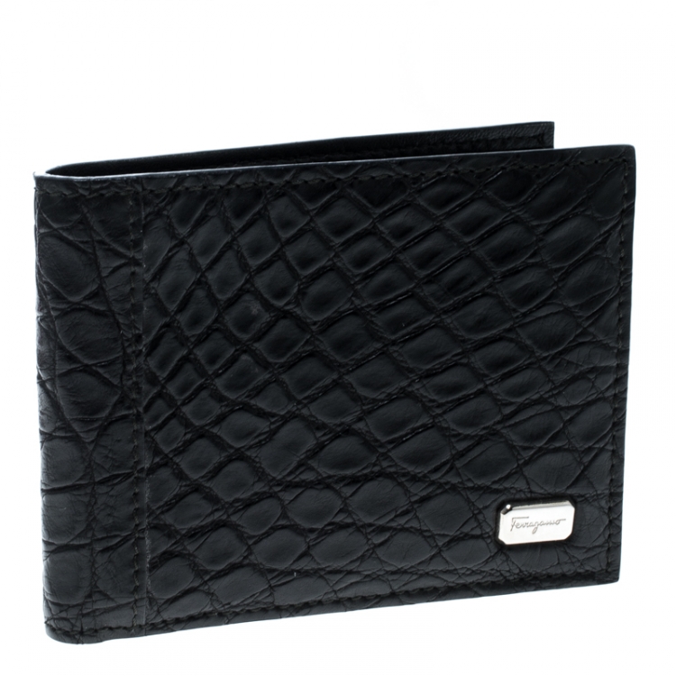 Pre Owned Salvatore Ferragamo Black Croc Bi-fold Wallet 