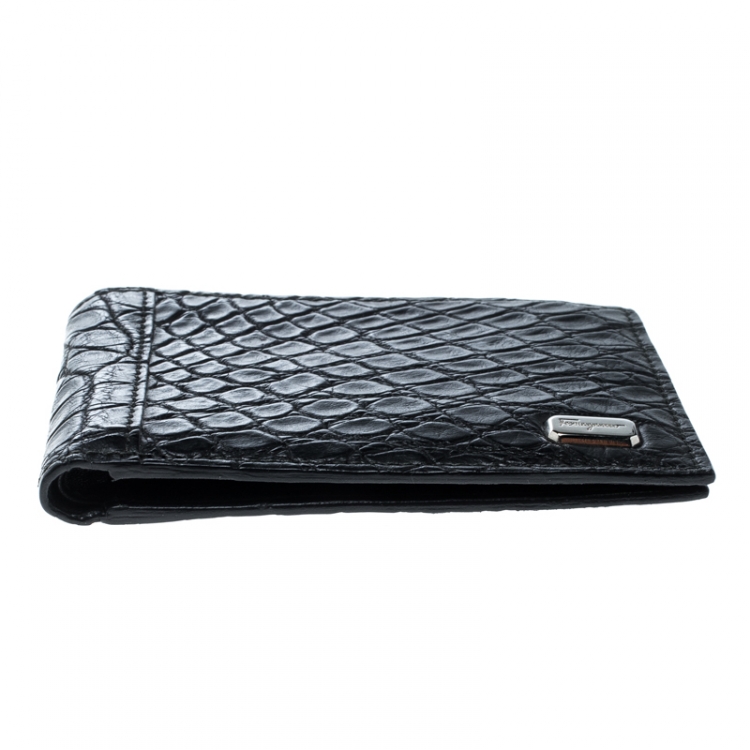 Pre Owned Salvatore Ferragamo Black Croc Bi-fold Wallet 