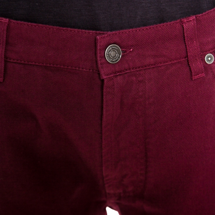 مملوكة مسبقًا Salvatore Ferragamo Burgundy Washed Denim Straight Fit Jeans XL