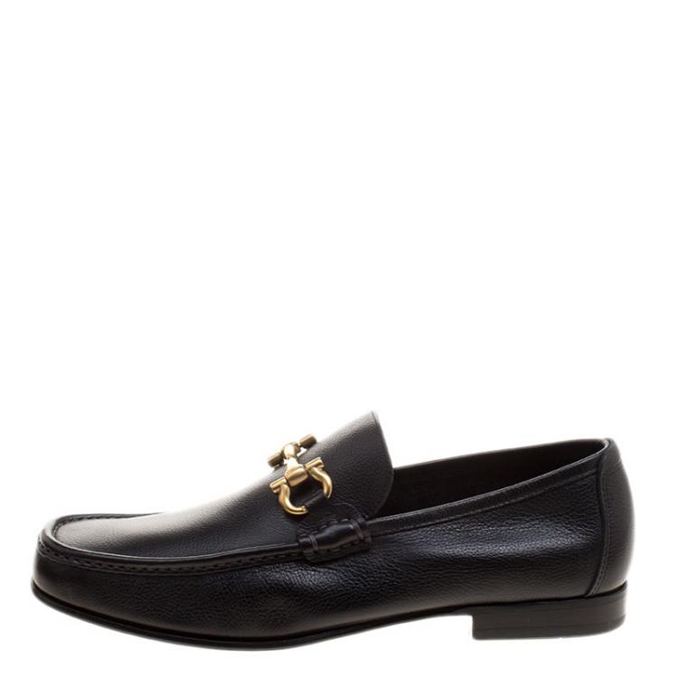 مملوكة مسبقًا Salvatore Ferragamo Black Leather Gancini Bit Loafers Size 42