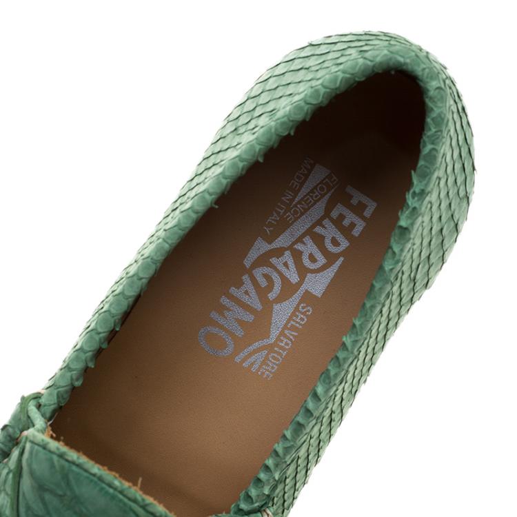 Pre Owned Salvatore Ferragamo Green Python Leather Mason Loafers Size 41