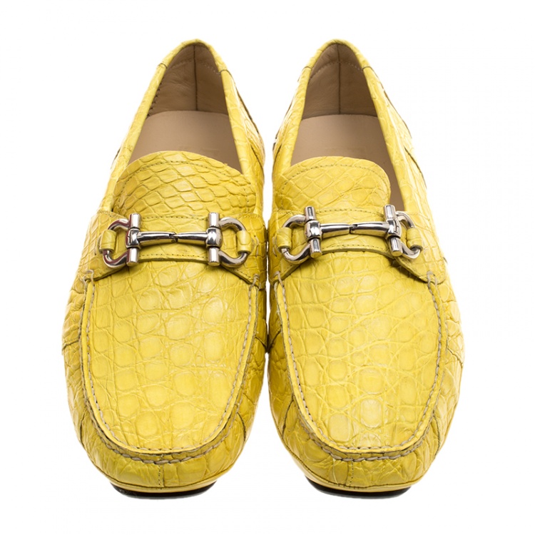 مملوكة مسبقًا Salvatore Ferragamo Yellow Crocodile Leather Parigi Bit Loafers Size 42.5