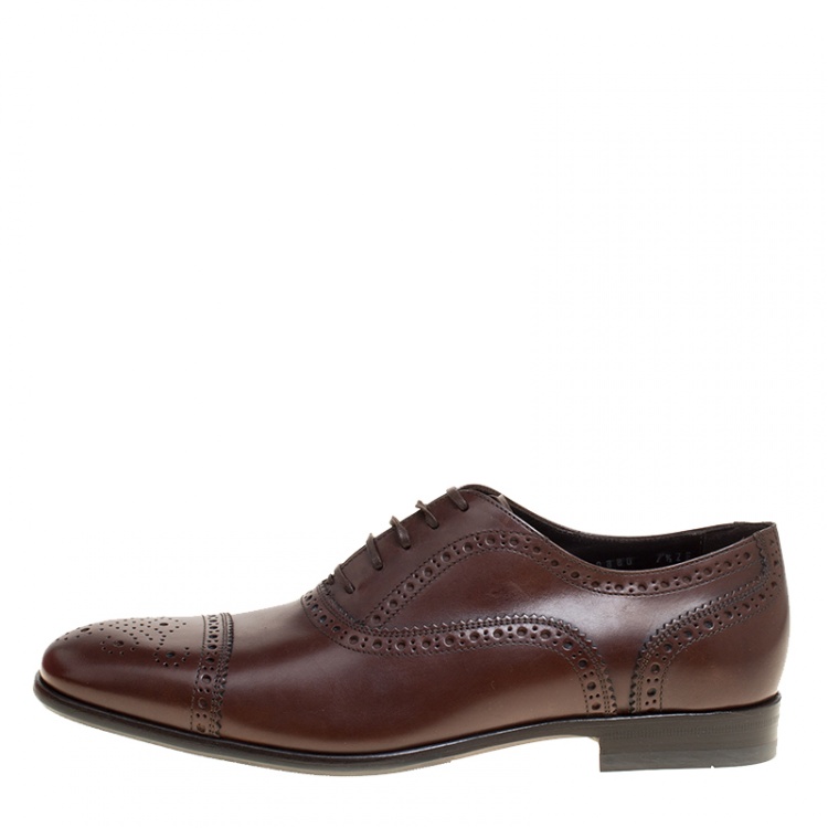 مملوكة مسبقًا Salvatore Ferragamo Brown Leather Brogue Oxfords Size 41.5