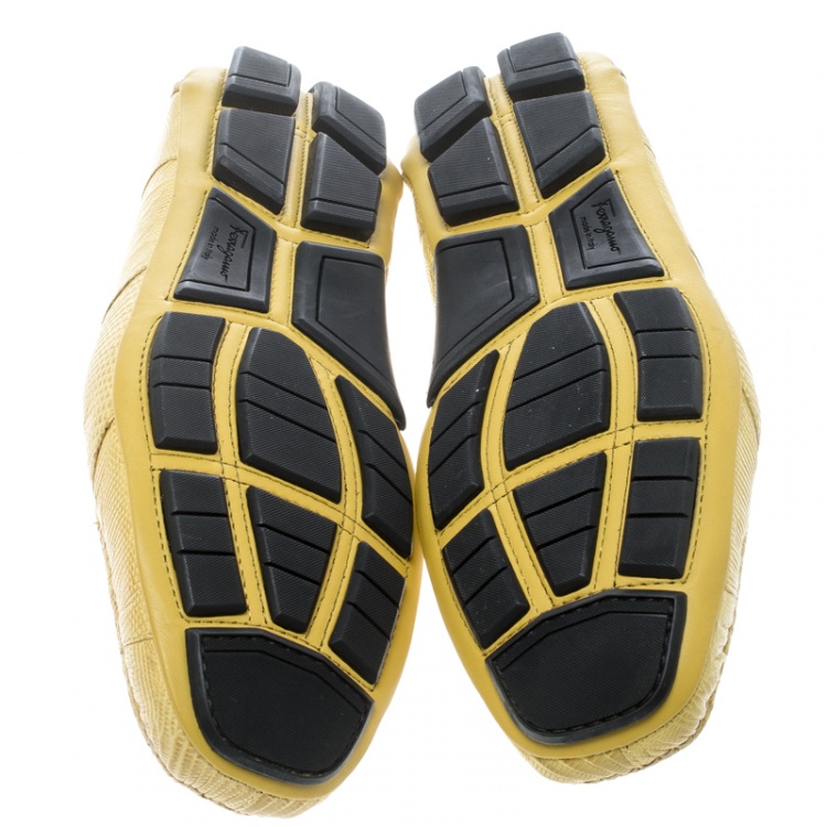 Pre Owned Salvatore Ferragamo Yellow Lizard Sardegna Loafers Size 42