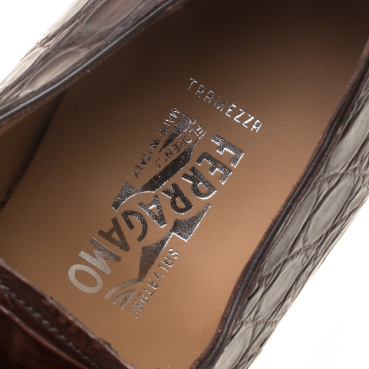 مملوكة مسبقًا Salvatore Ferragamo Mocca Crocodile Leather Nordland Derby Size 42