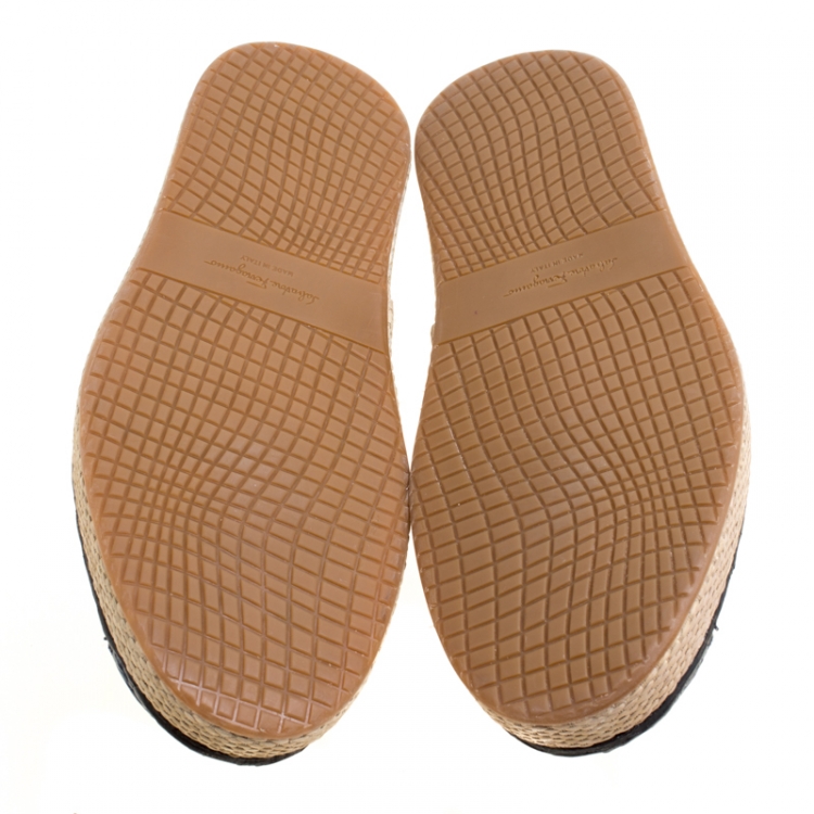 Pre Owned Salvatore Ferragamo Blue Crocodile Leather Lampedusa Espadrilles Size 41.5