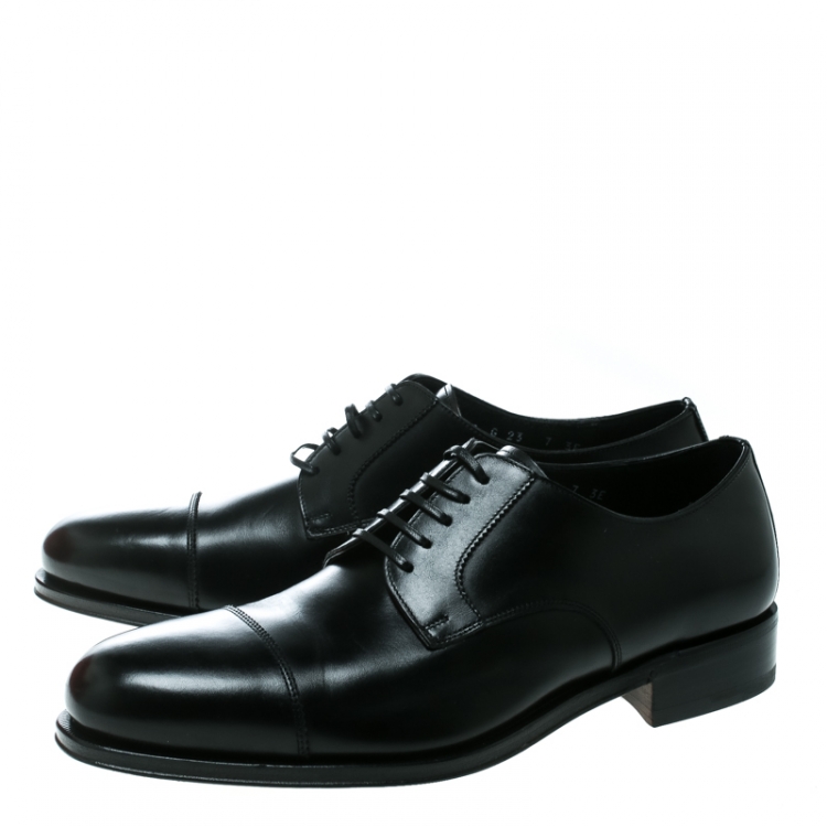 مملوكة مسبقًا Salvatore Ferragamo Black Leather Rand Lace Up Derby Size 41 