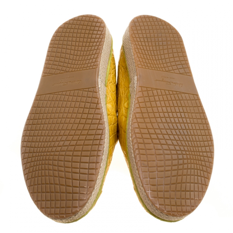 Pre Owned Salvatore Ferragamo Yellow Crocodile Leather Lampedusa Espadrilles Size 43.5