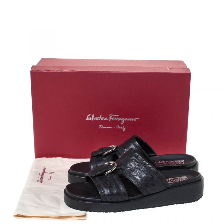 Pre Owned Salvatore Ferragamo Black Ostrich Leather Lutfi Platform Slides Size 40