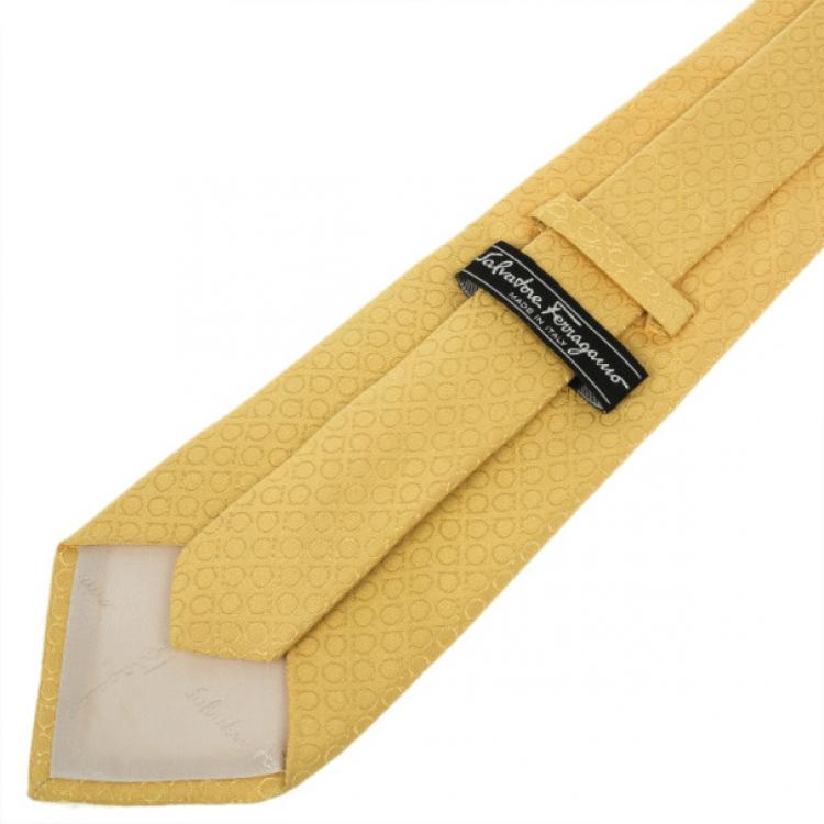 Pre Owned Salvatore Ferragamo Yellow Gancini Print Silk Tie