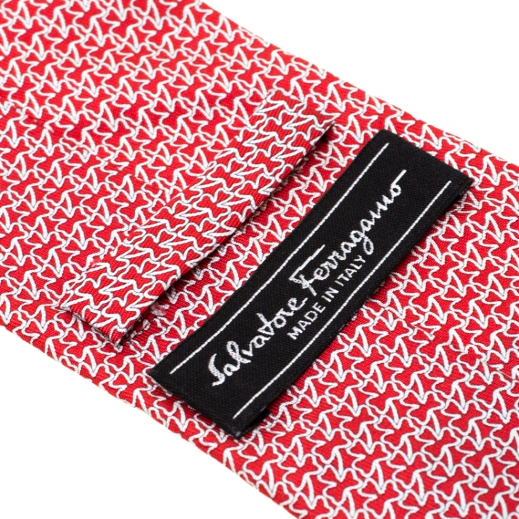 Pre Owned Salvatore Ferragamo Red Clover Printed Silk Tie