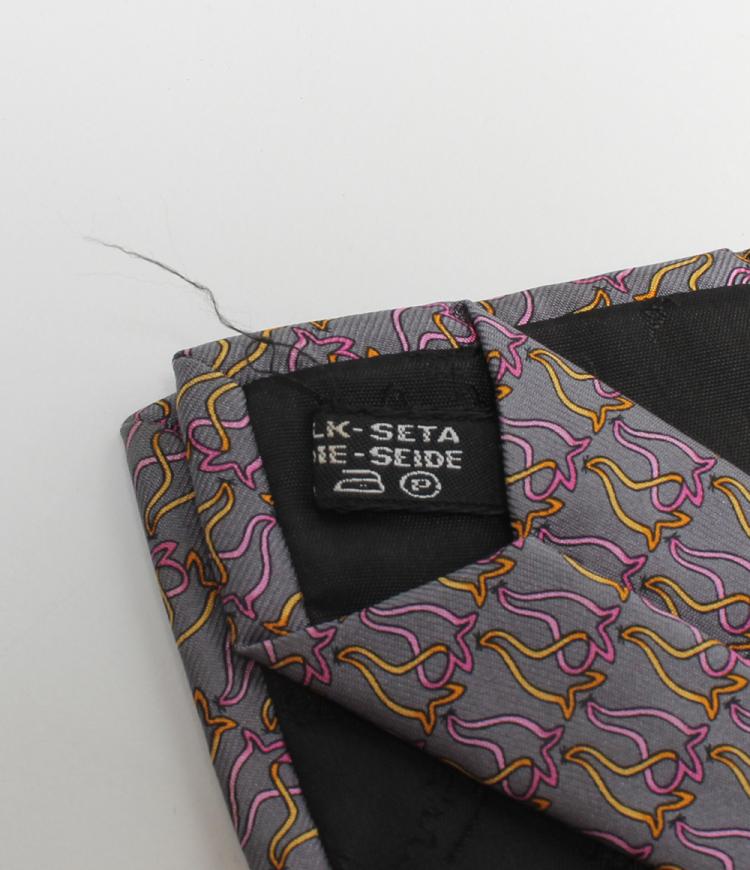Pre Owned Salvatore Ferragamo Gray Lions Print Silk Tie