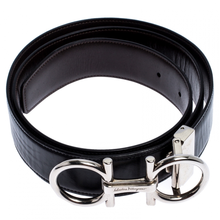 Pre Owned Salvatore Ferragamo Black Leather Gancio Buckle Belt 102CM