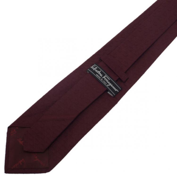 Pre Owned Salvatore Ferragamo Burgundy Gancini Print Silk Tie