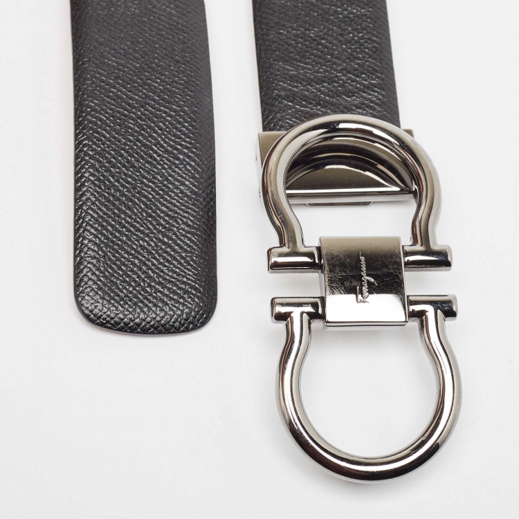 Pre Owned Salvatore Ferragamo Black Leather Gancini Cut to Size Belt 
