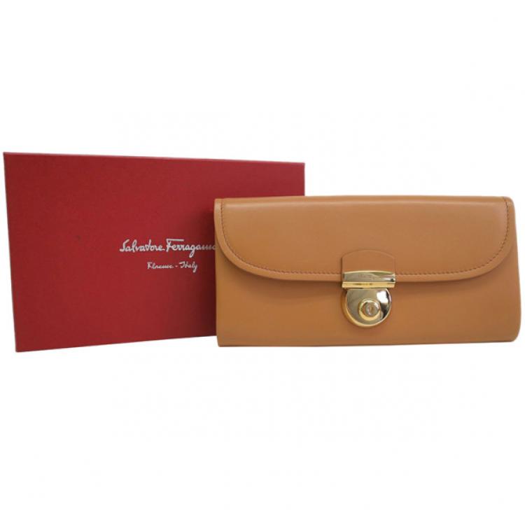 Pre Owned Salvatore Ferragamo Brown Leather Checkbook Wallet