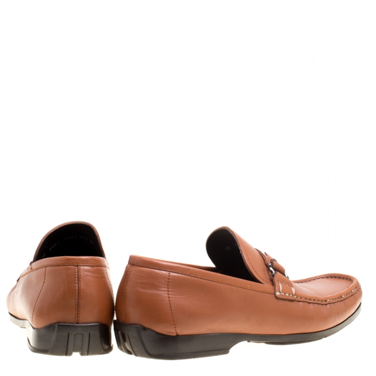 مملوكة مسبقًا Salvatore Ferragamo Brown Leather Gancini Loafers Size 44.5