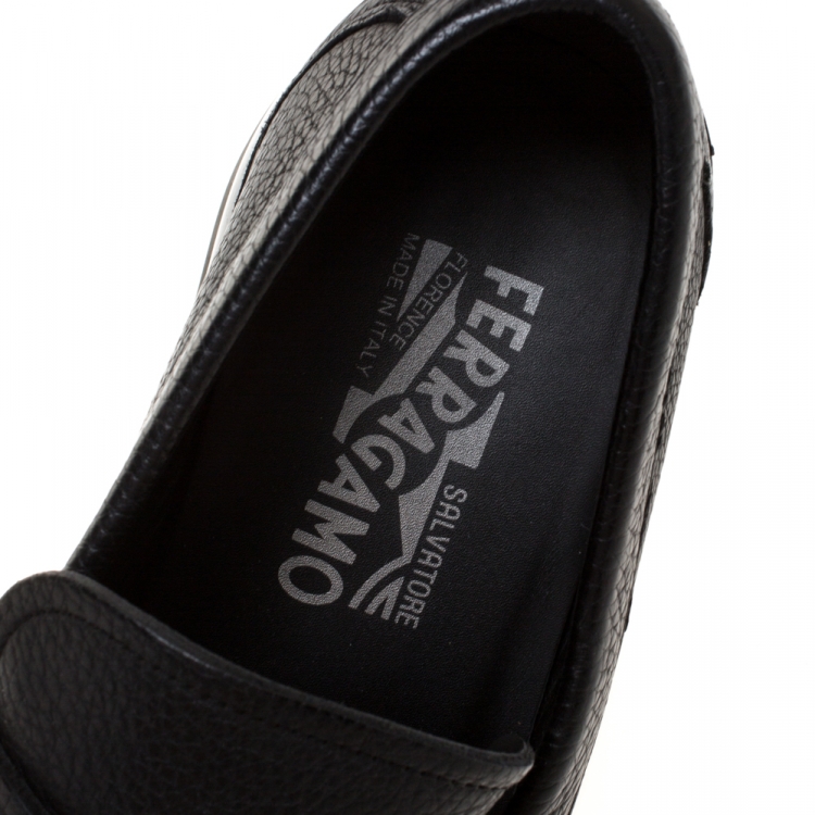 Pre Owned Salvatore Ferragamo Black Leather Penny Loafers Size 41.5