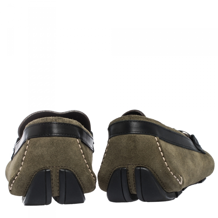 مملوكة مسبقًا Salvatore Ferragamo Green Suede Gancio Bit Loafers Size 42